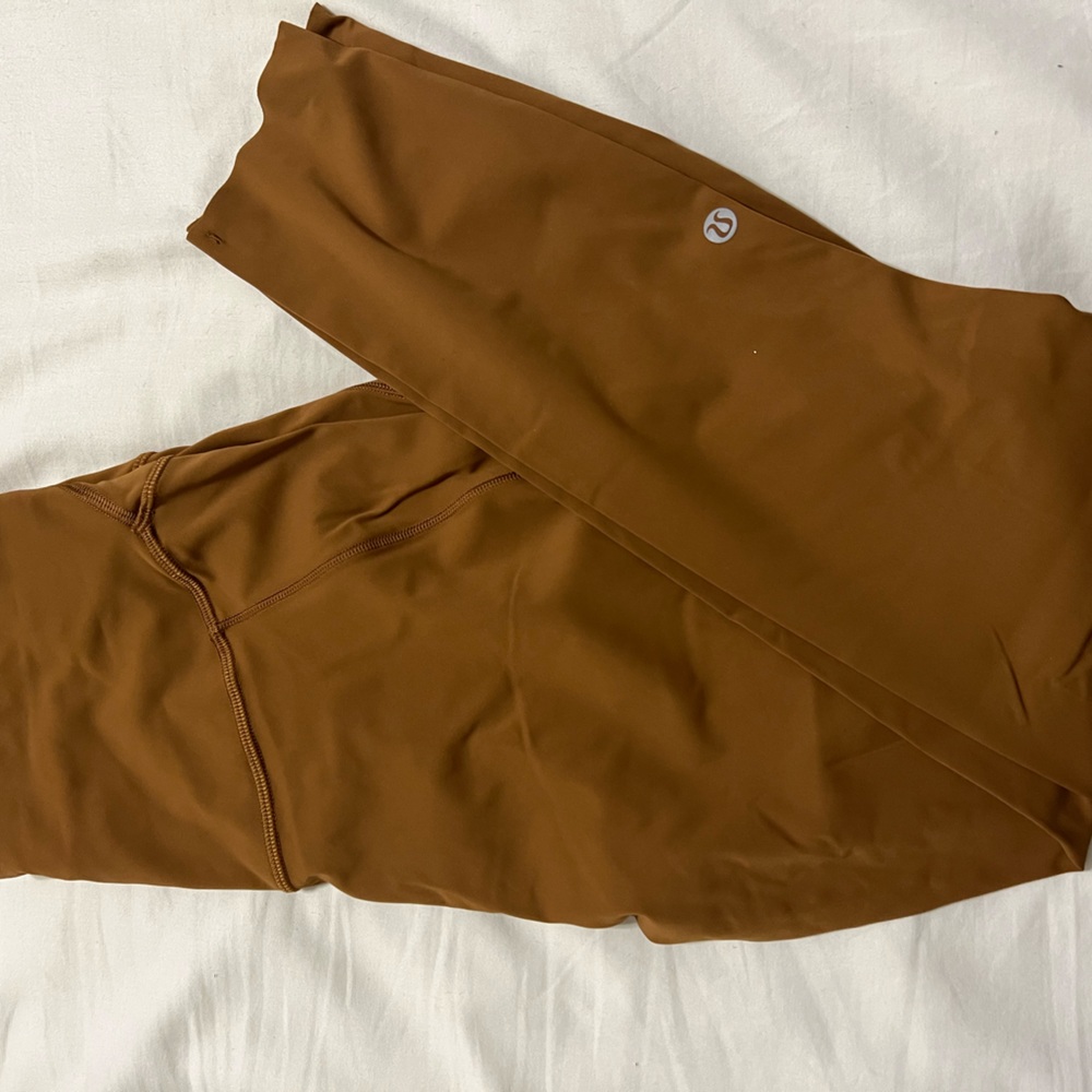 Lululemon Base Pace Legging size 8